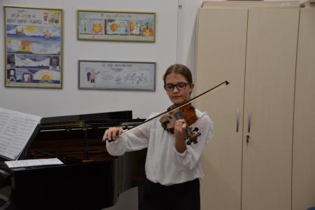 Koncert ucencev GS Trebnje ob zacetku mandata, foto Lapego (13)